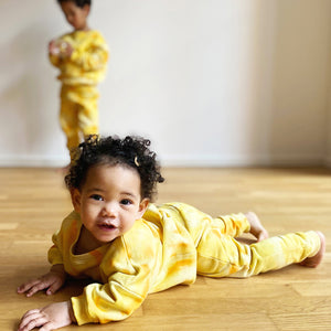 Open image in slideshow, Sweatpants &quot;Ben&quot; AYOchella yellow
